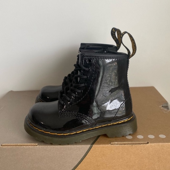 Dr. Martens 1460 Patent Black Leather Lace Up Zip Ankle Boots Toddler -SZ 8 C - Picture 11 of 12